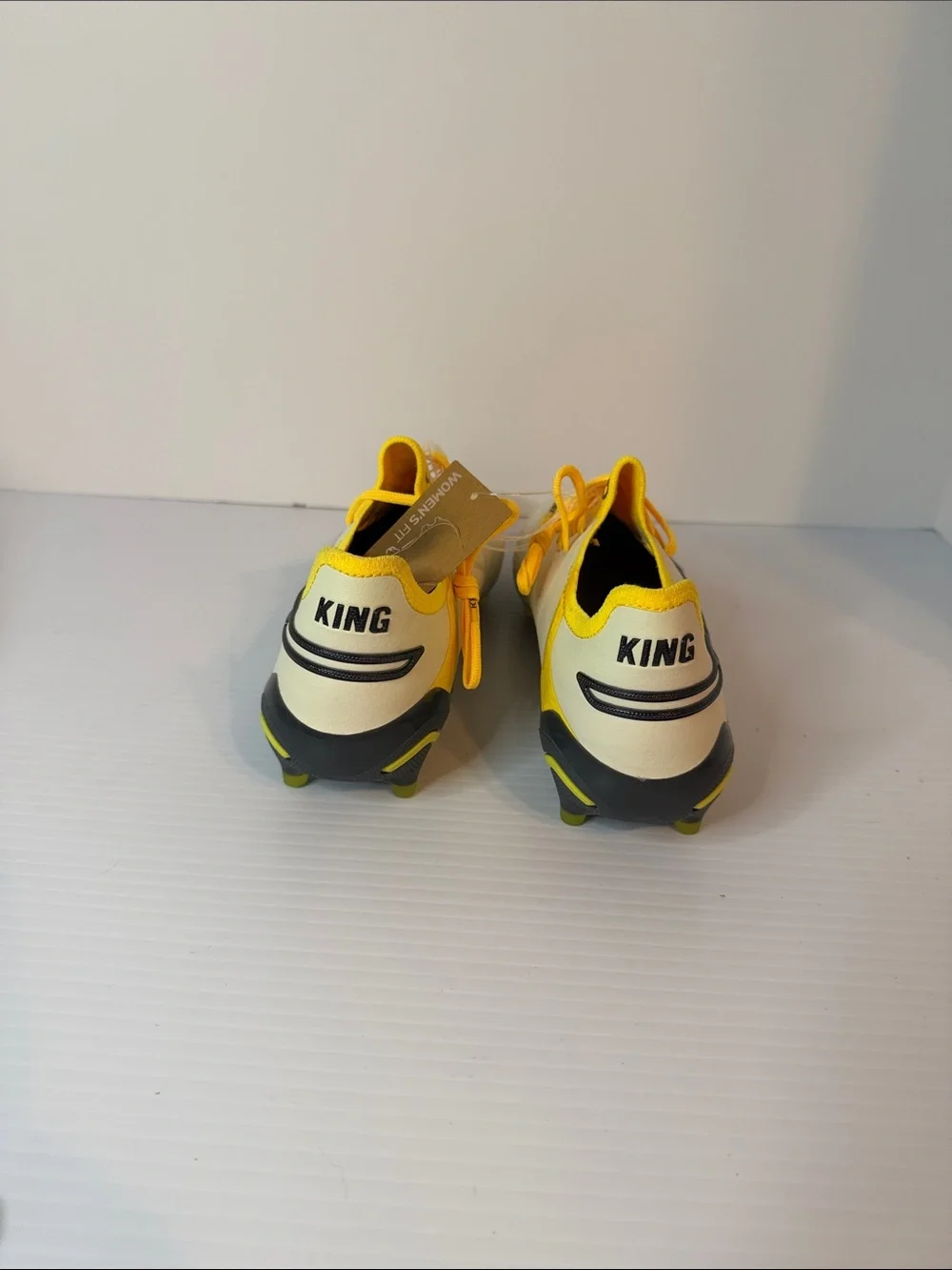 Puma King Ultimate Women's Size 8 Off White Soccer Cleats 107565-03 New